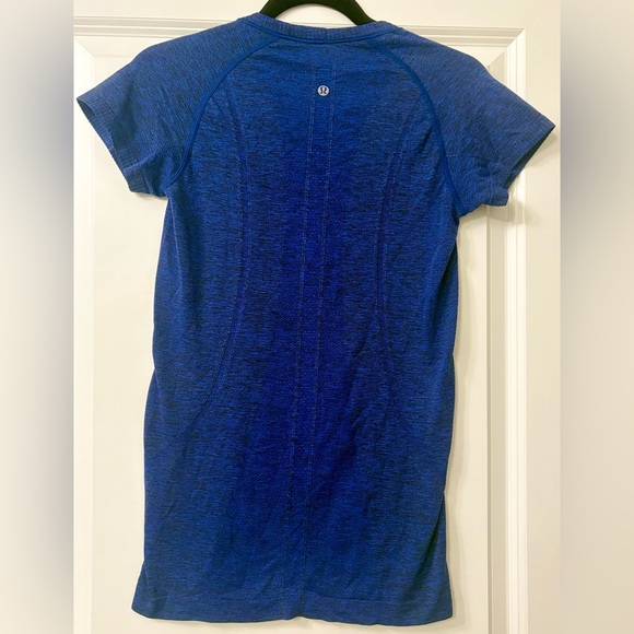 lululemon athletica Tops - Lululemon Blue Tech Running Top 🏃💙🧢